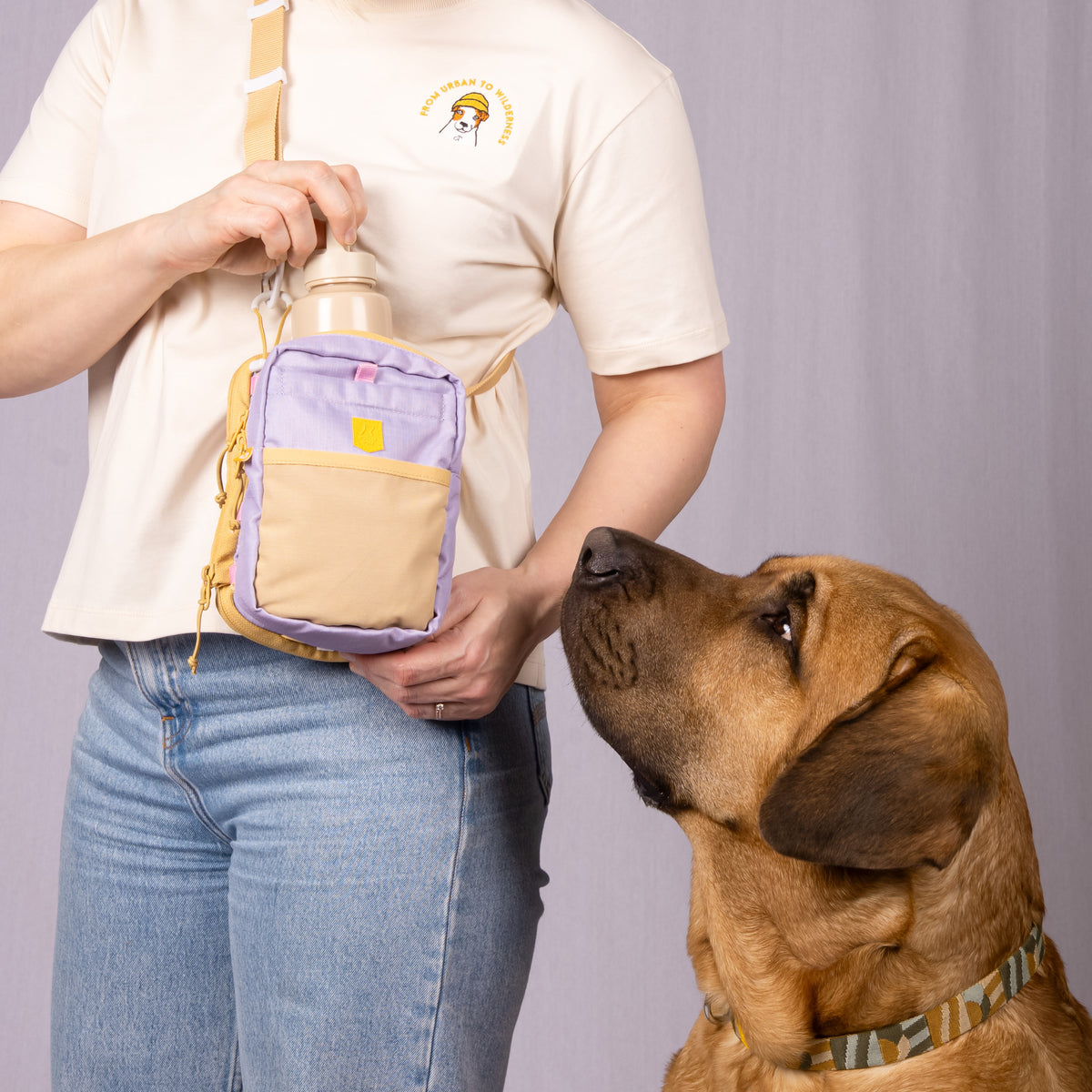 Woolly Wolf Hydration Shoulder Bag + JUOMAPULLO KAUPAN PÄÄLLE